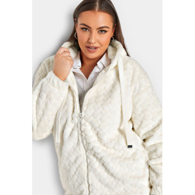 YOURS LUXURY Curve Ivory White Heart Faux Fur Jacket